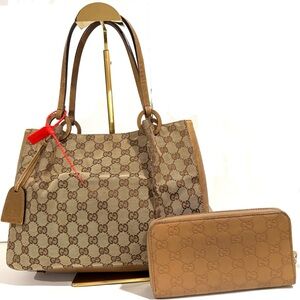 Gucci GG Scarlett small tote and leather wallet
